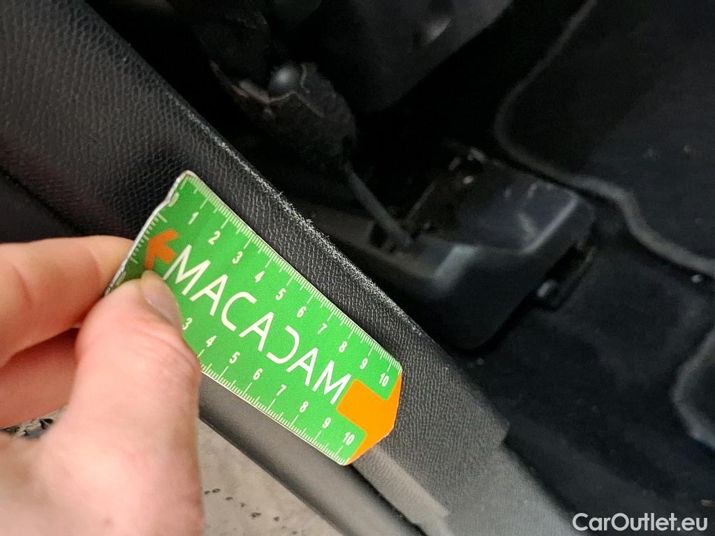  Peugeot  3008  II Active Pack 1.5 HDi 130CV BVA8 E6d #8