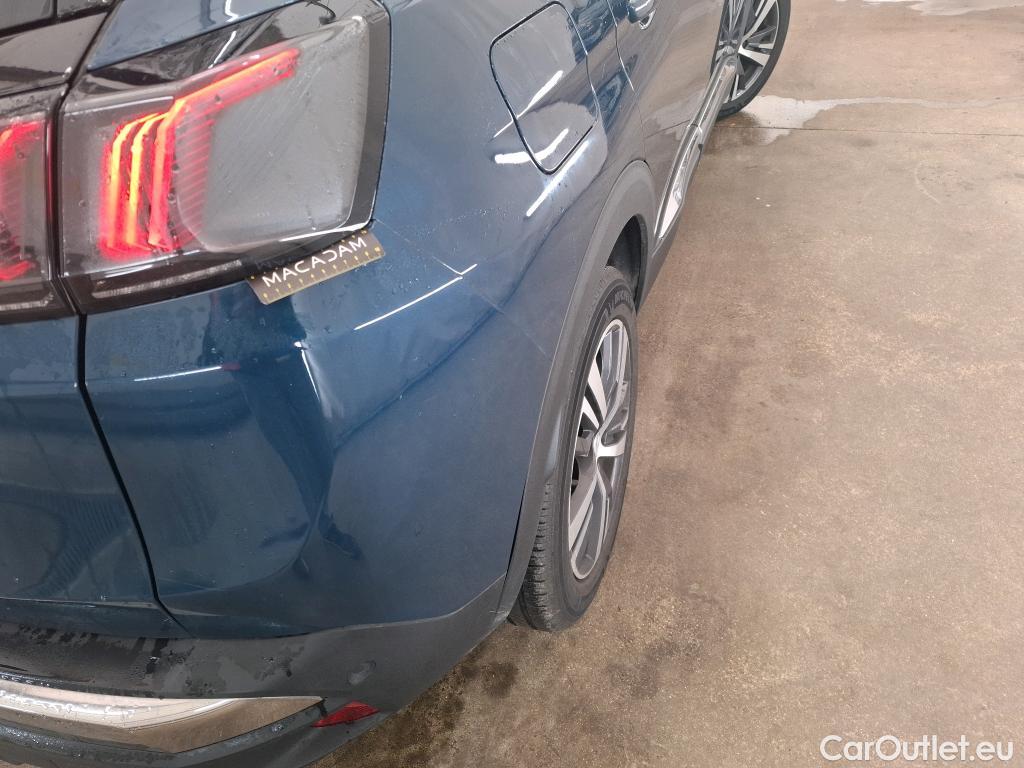  Peugeot  3008 PEUGEOT  / 2020 / 5P / SUV BlueHDi 130 S&S EAT8 Allure #50