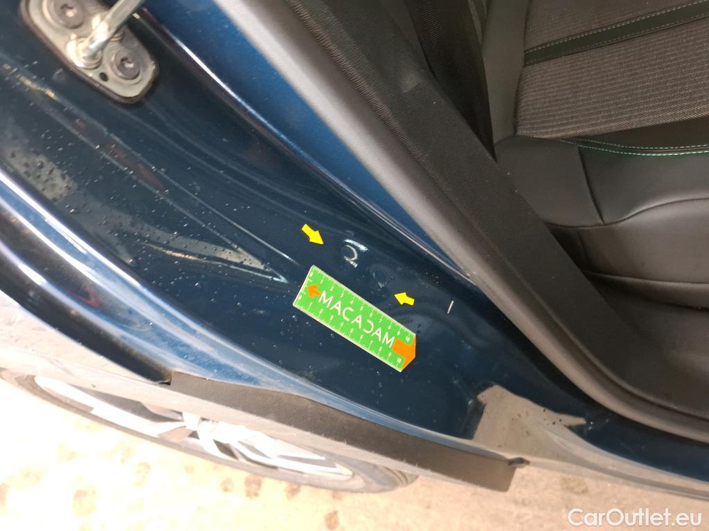  Peugeot  3008 PEUGEOT   2020  5P  SUV 16 HYBRID 225 EEAT8 Allure Pack #1