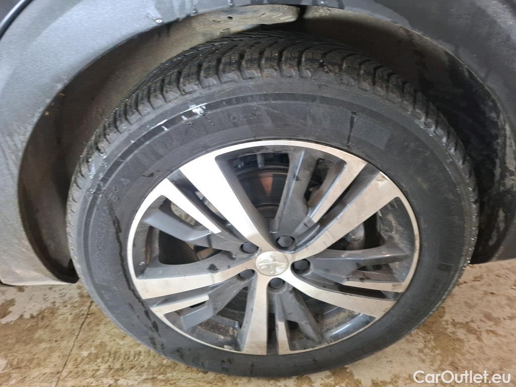  Peugeot  5008  GT 1.5 HDi 130CV BVA8 7 Sieges E6d #19