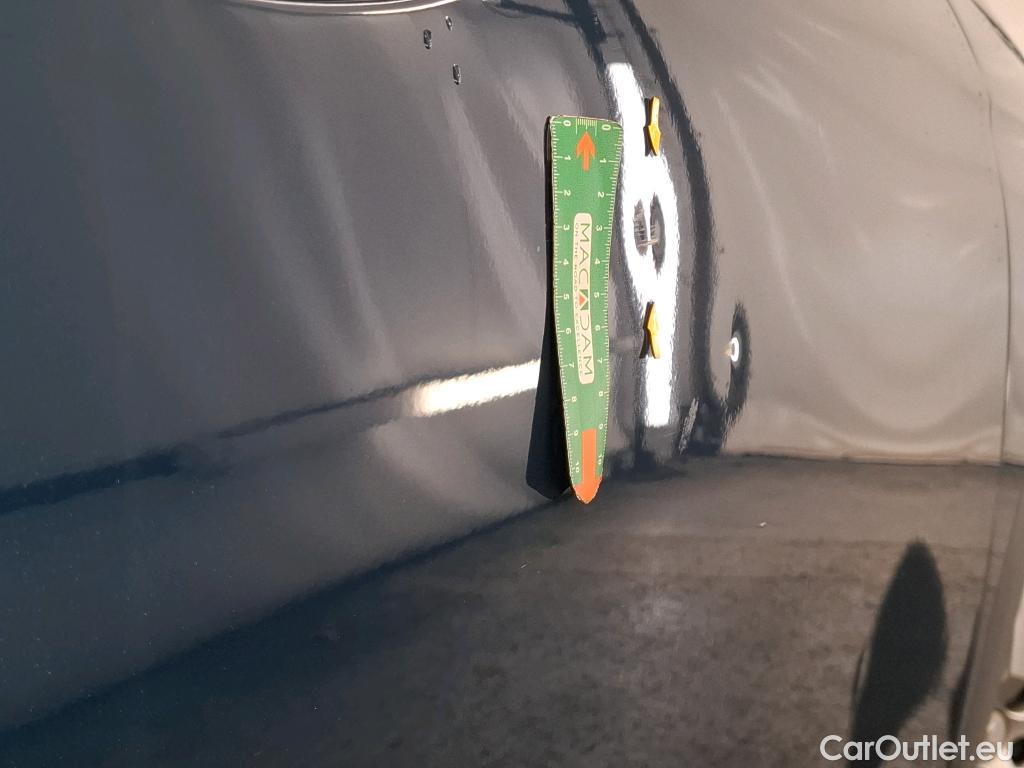  Peugeot  5008  Active Pack 1.2 PureTech 130CV BVM6 7 Sieges E6d #11