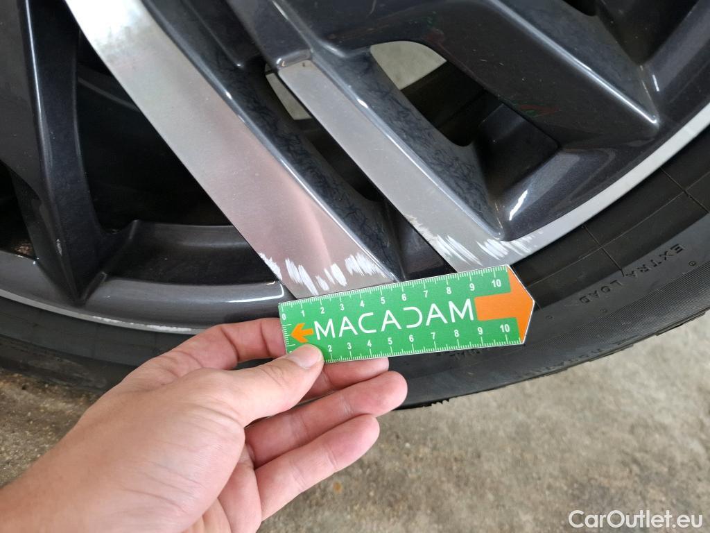  Peugeot  3008 PEUGEOT   2020  5P  SUV 16 HYBRID 225 EEAT8 Allure Pack #22