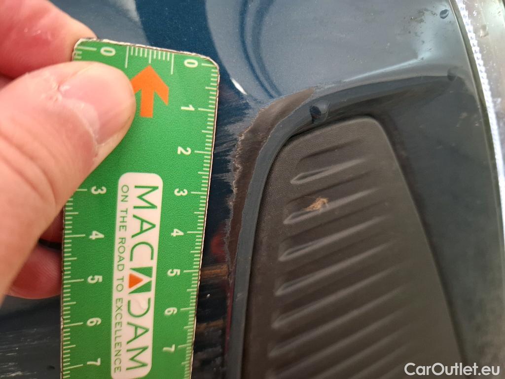  Peugeot  5008  Active Pack 1.2 PureTech 130CV BVM6 7 Sieges E6d #15