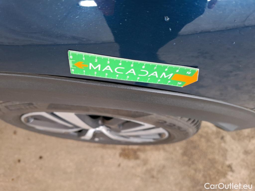  Peugeot  3008 PEUGEOT   2020  5P  SUV 16 HYBRID 225 EEAT8 Allure Pack #9