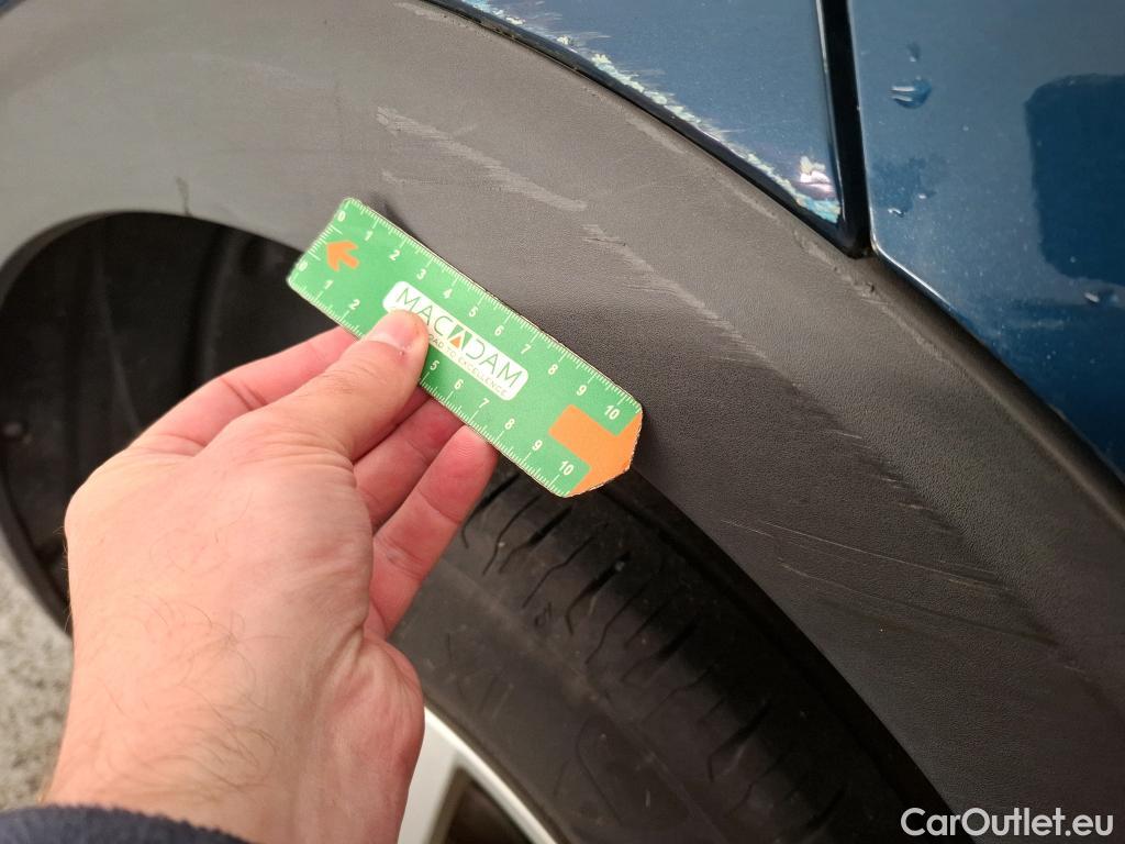  Peugeot  5008  Active Pack 1.2 PureTech 130CV BVM6 7 Sieges E6d #26