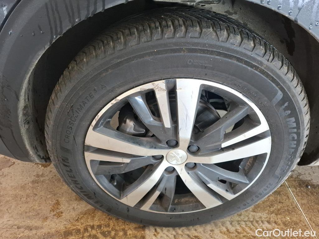  Peugeot  5008  GT 1.5 HDi 130CV BVA8 7 Sieges E6d #13