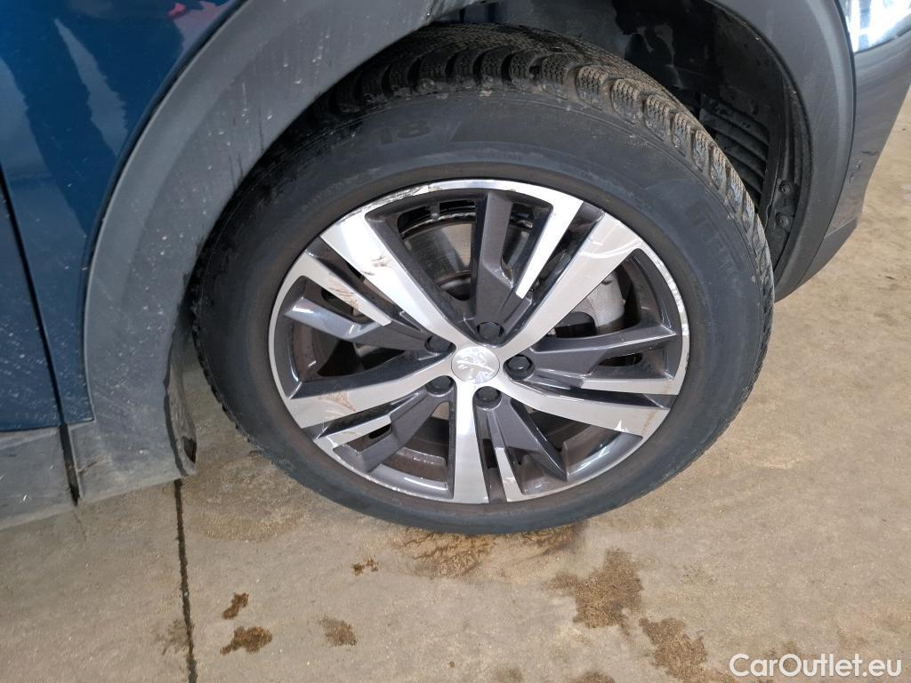  Peugeot  3008 PEUGEOT   2020  5P  SUV 16 HYBRID 225 EEAT8 Allure Pack #30