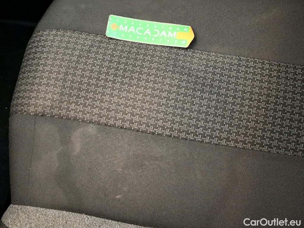  Peugeot  3008  II Active Pack 1.5 HDi 130CV BVA8 E6d #16