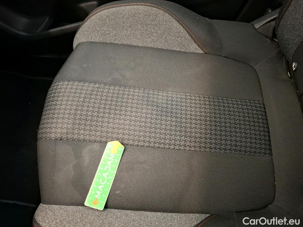  Peugeot  3008  II Active Pack 1.5 HDi 130CV BVA8 E6d #15