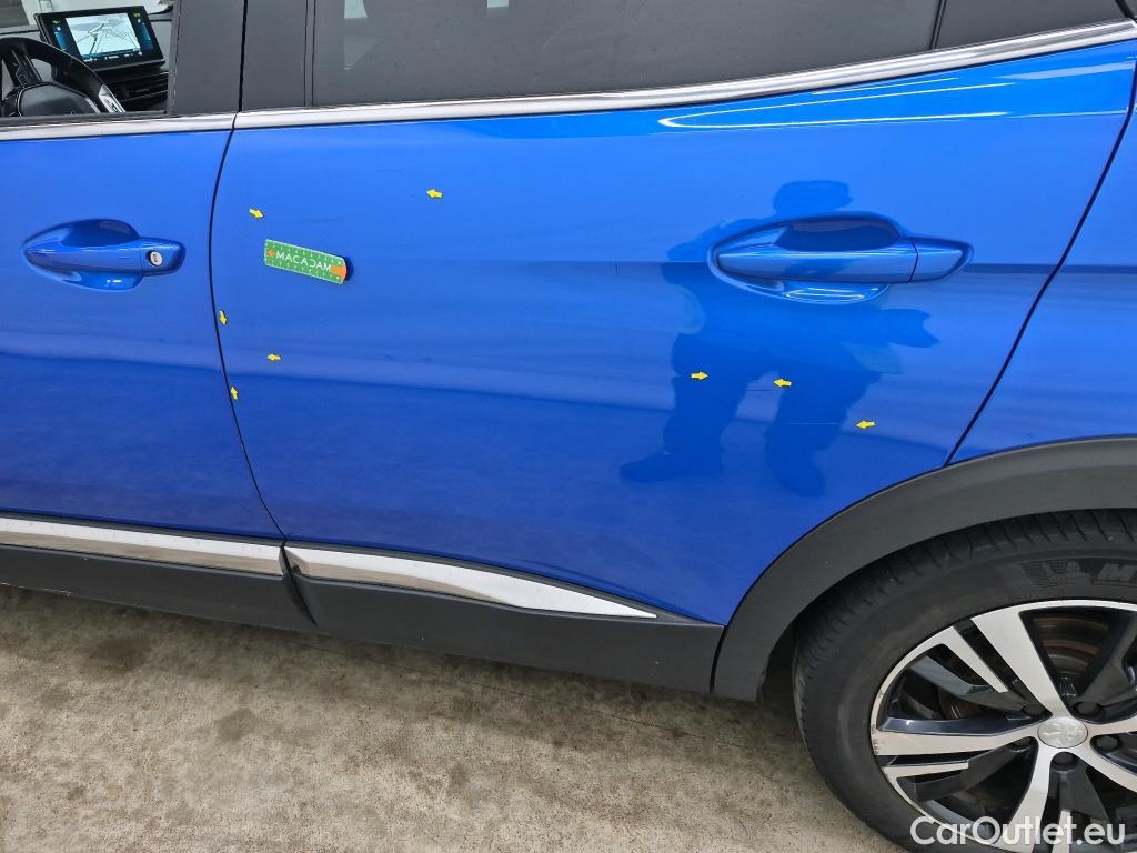  Peugeot  3008 PEUGEOT  / 2020 / 5P / SUV 1.6 HYBRID4 300 E-EAT8 GT #12