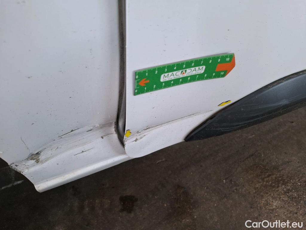  Peugeot  Expert  Kombi L2 1.5 HDi 120CV BVM6 E6dT #4