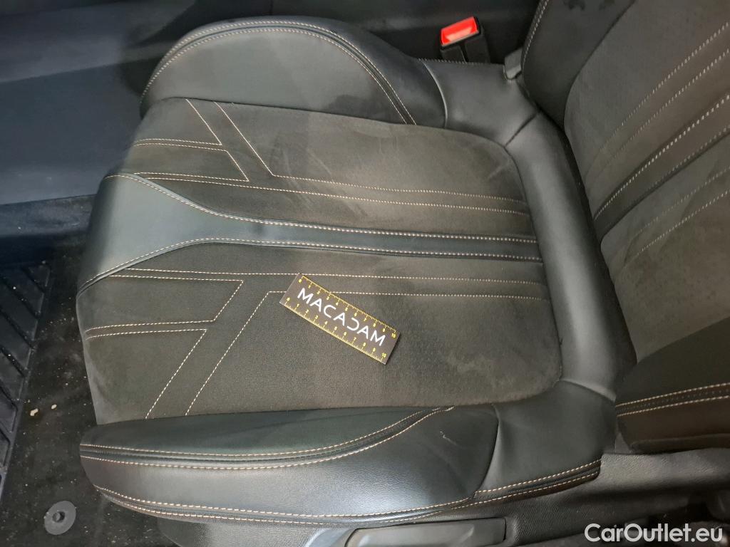  Peugeot  5008  GT 1.5 HDi 130CV BVA8 7 Sieges E6d #1