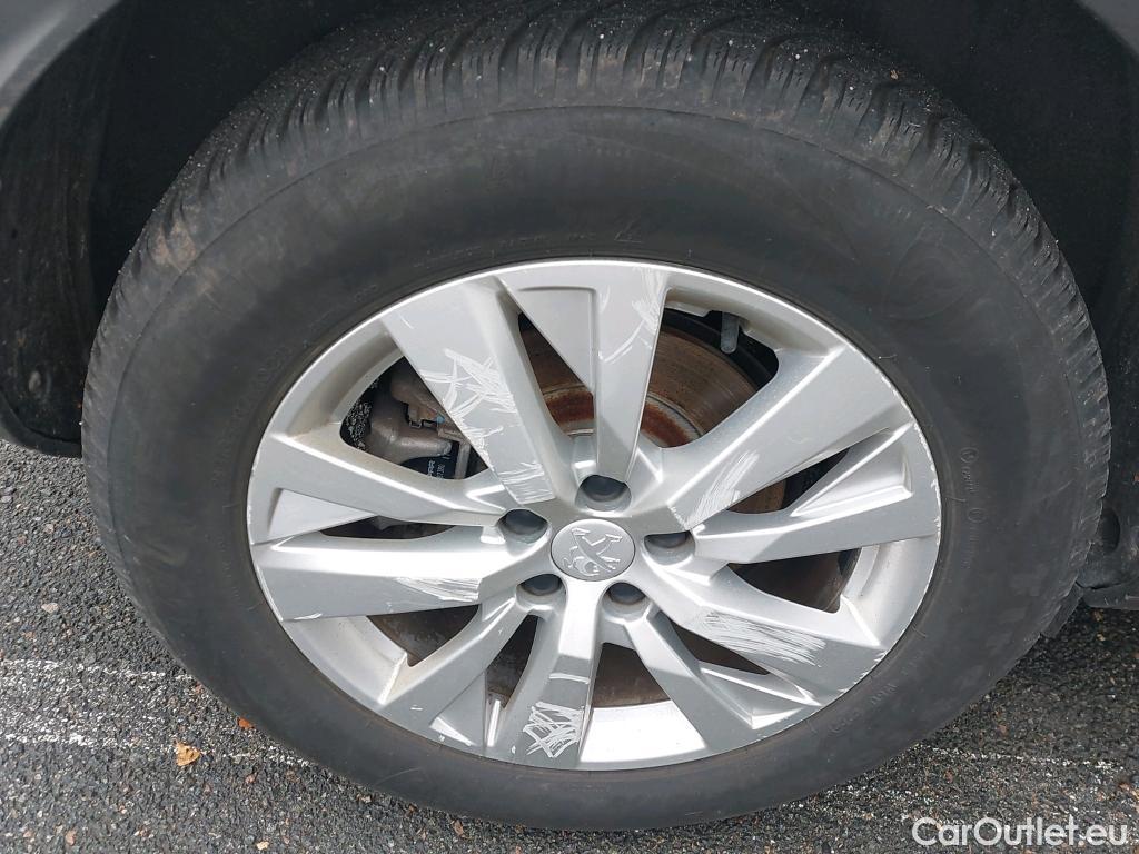  Peugeot  3008  Active Business 1.2 PureTech 130CV BVA8 E6d #34