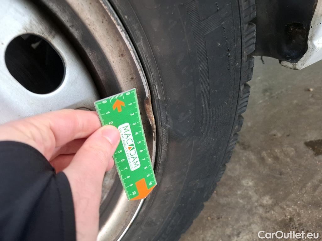  Peugeot  Expert  Kombi L2 1.5 HDi 120CV BVM6 E6dT #17