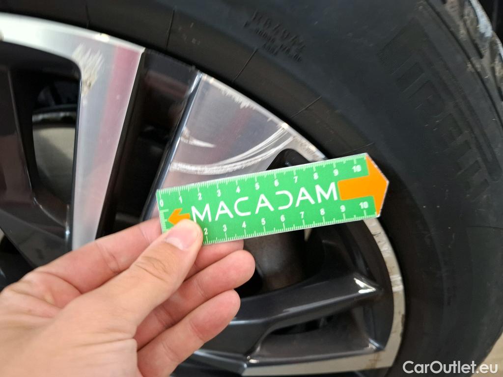  Peugeot  3008 PEUGEOT   2020  5P  SUV 16 HYBRID 225 EEAT8 Allure Pack #32