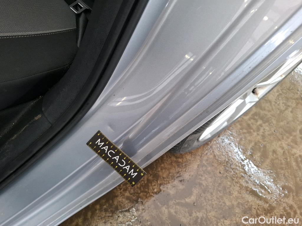  Seat  Leon SEAT  Sportstourer / 2020 / 5P / Break 2.0 TDI 150 DSG S&S Style Business #57