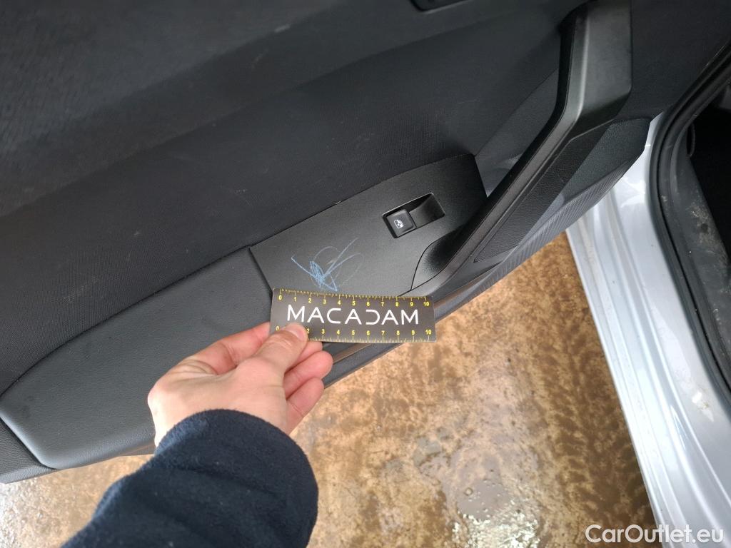  Seat  Leon SEAT  Sportstourer / 2020 / 5P / Break 2.0 TDI 150 DSG S&S Style Business #71