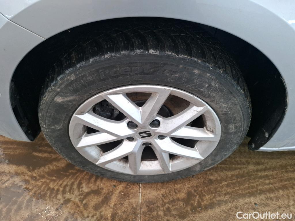  Seat  Leon SEAT  Sportstourer / 2020 / 5P / Break 2.0 TDI 150 DSG S&S Style Business #77