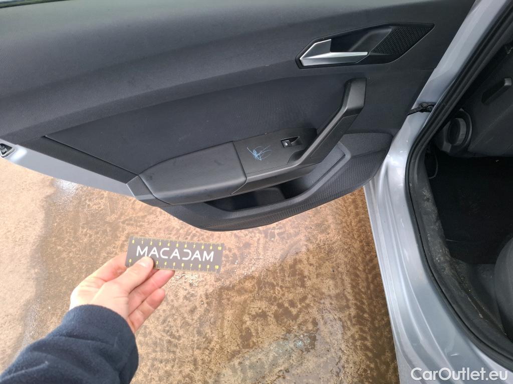  Seat  Leon SEAT  Sportstourer / 2020 / 5P / Break 2.0 TDI 150 DSG S&S Style Business #70