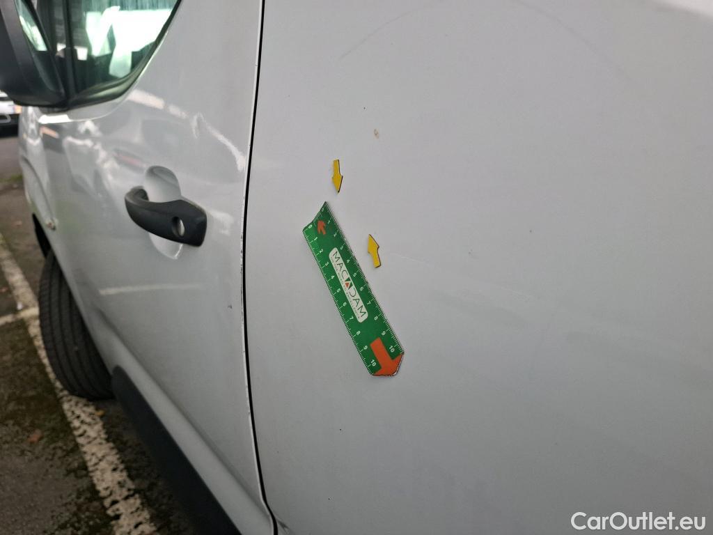  Citroen  Berlingo  Fourgon Club M 650 1.5 BlueHDi 75CV BVM5 E6dT #25