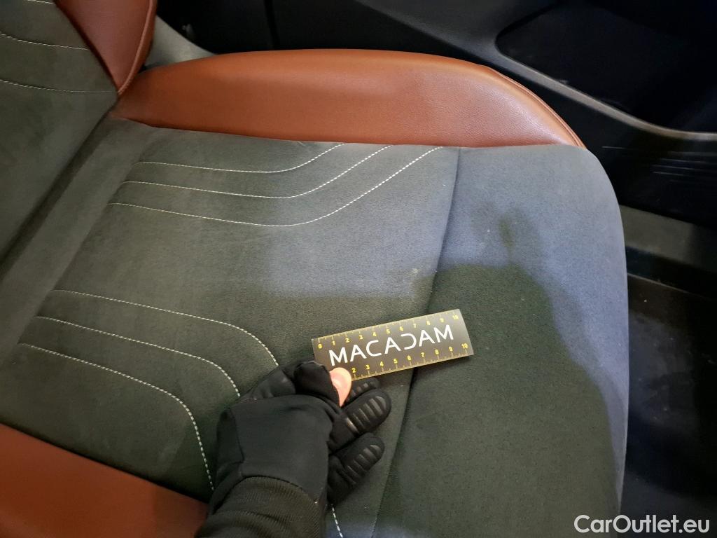  Volkswagen  ID.4  Pro Performance 77kWh BVA #50