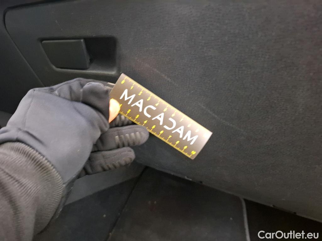  Volkswagen  ID.4  Pro Performance 77kWh BVA #55