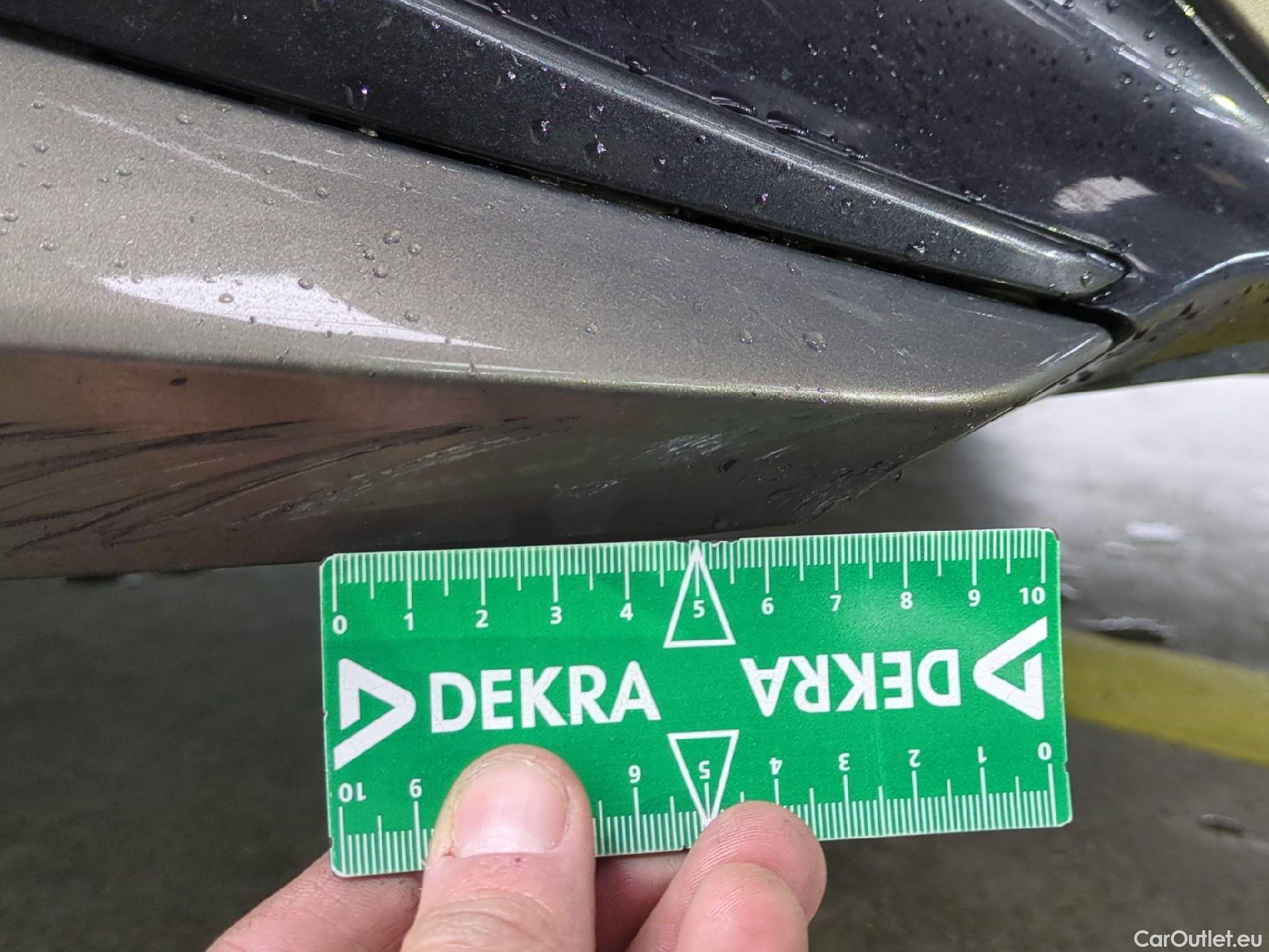  Toyota  Corolla TOYOTA  Touring Sports / 2018 / 5P / Break Hybride 184h Dynamic Business Beyond Zer #36