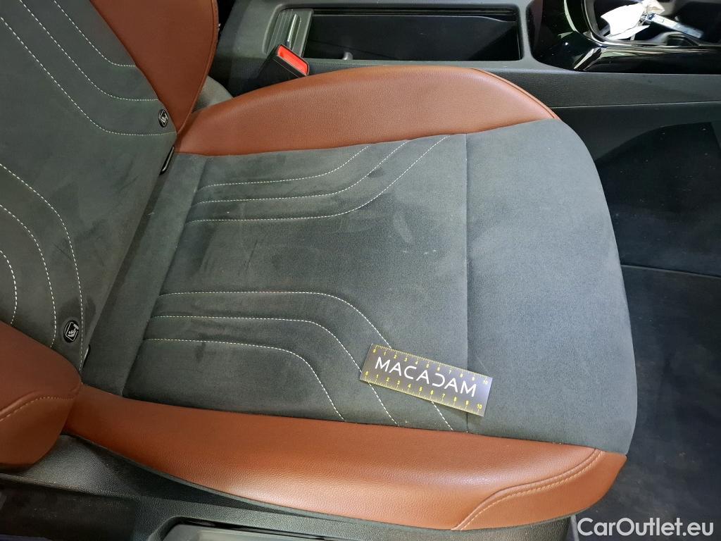  Volkswagen  ID.4  Pro Performance 77kWh BVA #49