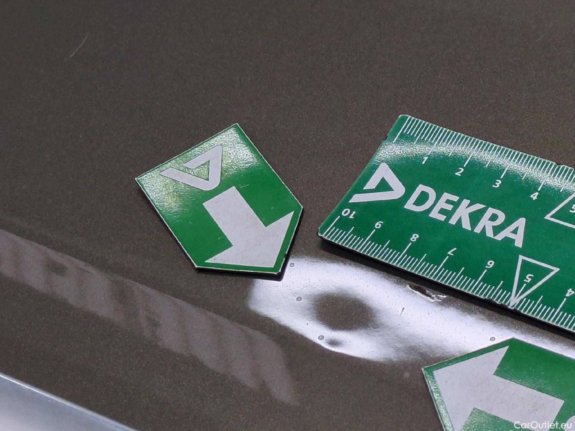  Toyota  Corolla TOYOTA  Touring Sports / 2018 / 5P / Break Hybride 184h Dynamic Business Beyond Zer #28