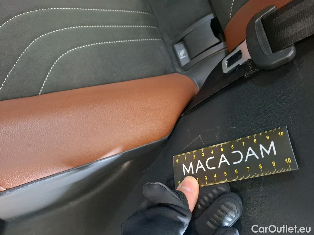  Volkswagen  ID.4  Pro Performance 77kWh BVA #40