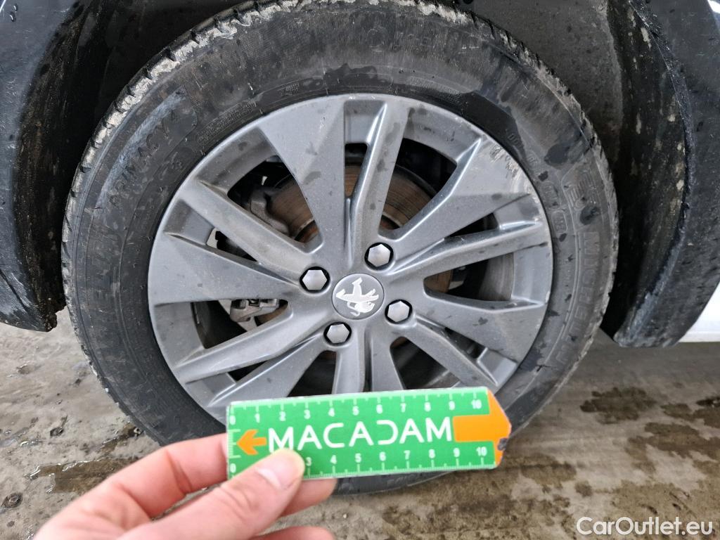  Peugeot  208  (e-) Active Business R 50kWh BVA / TRANSFO VP/VF #20