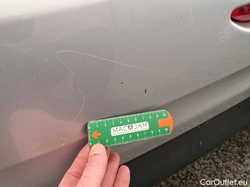  Peugeot  208  Affaire Premium 1.6 HDi 100CV BVM5 E6 #20