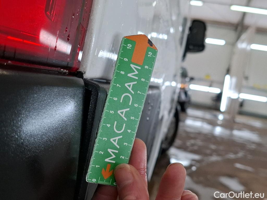  Peugeot  Boxer  Fourgon Surélevé 333 L2H2 Asphalt BlueHDi 140 Stop&Start 140CV BVM6 #10