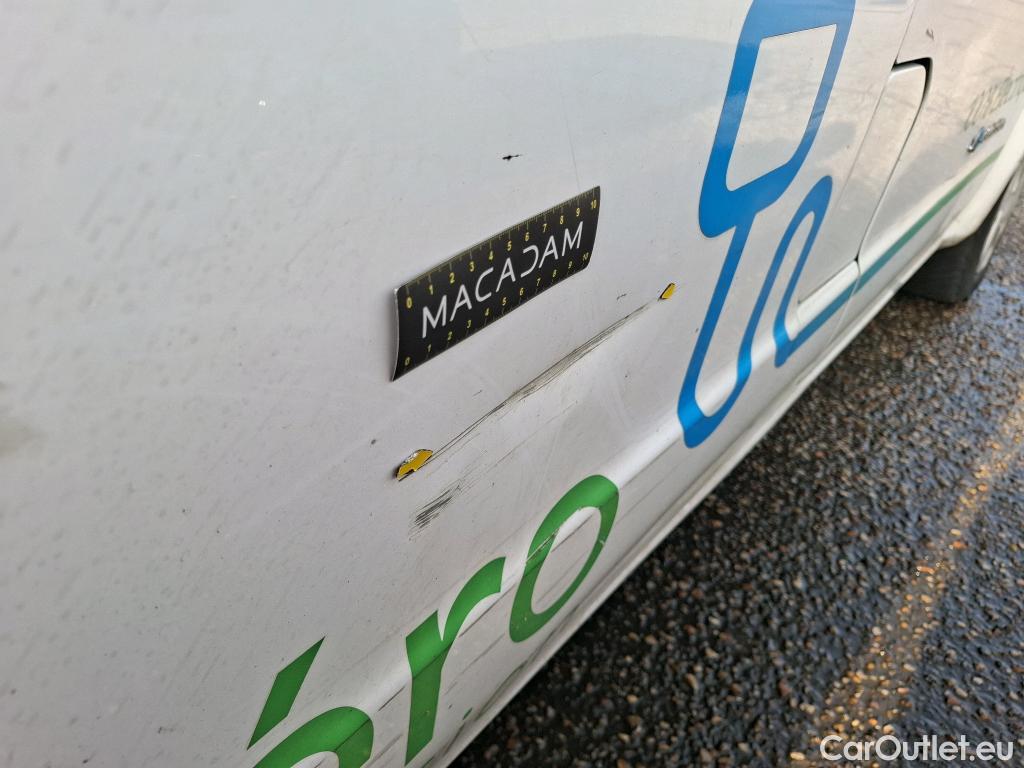  Nissan  NV200 NISSAN e  2009 4P Fourgon tole 40kWh 109ch Optima Electrique #36