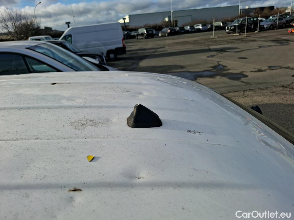  Nissan  NV200 NISSAN e  2009 4P Fourgon tole 40kWh 109ch Optima Electrique #86