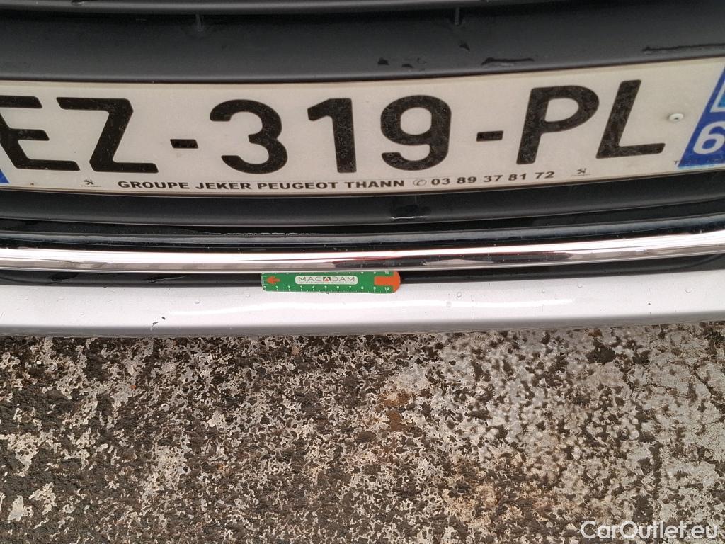  Peugeot  208  Affaire Premium 1.6 HDi 100CV BVM5 E6 #7