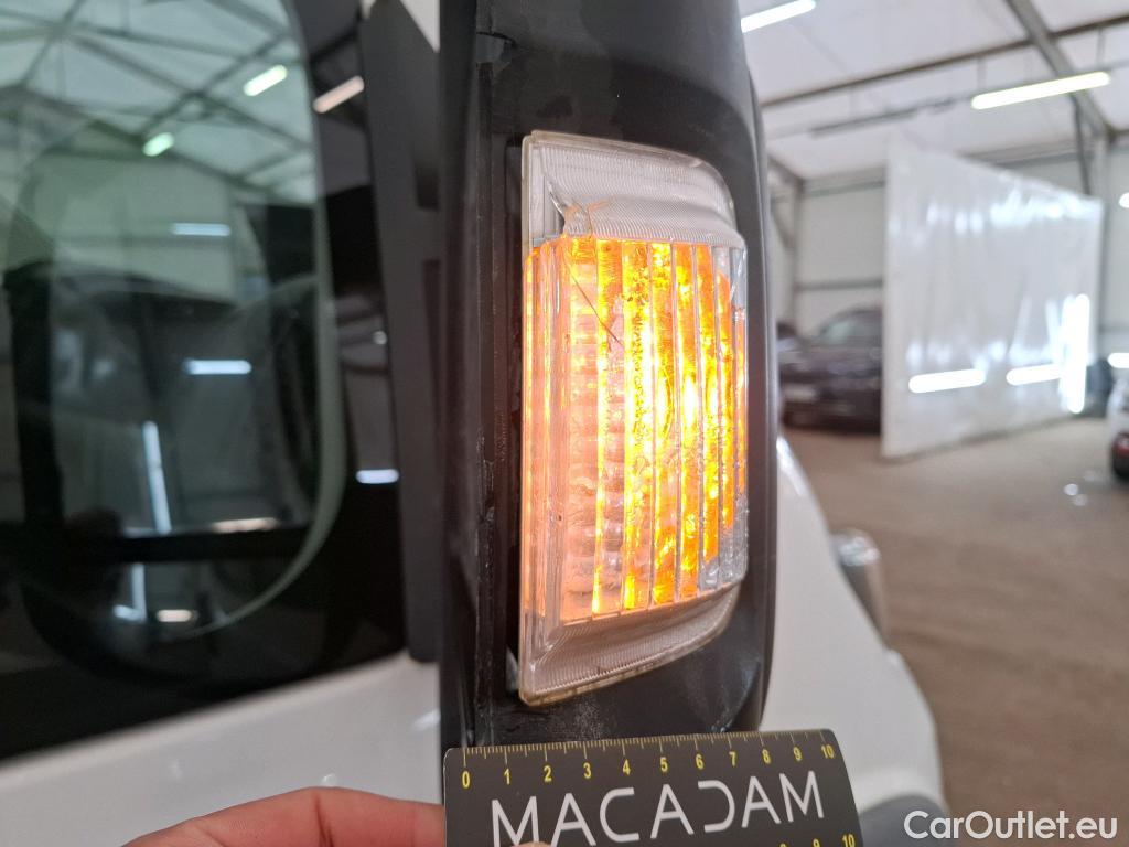  Peugeot  Boxer PEUGEOT  CHASSIS CAB SC VU 2p VGA 2.0 BLUEHDI 130 S&S PRO SR 435 L3 châssis cabine #17