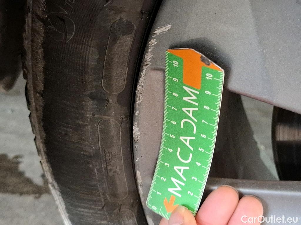  Peugeot  208  (e-) Active Business R 50kWh BVA / TRANSFO VP/VF #27