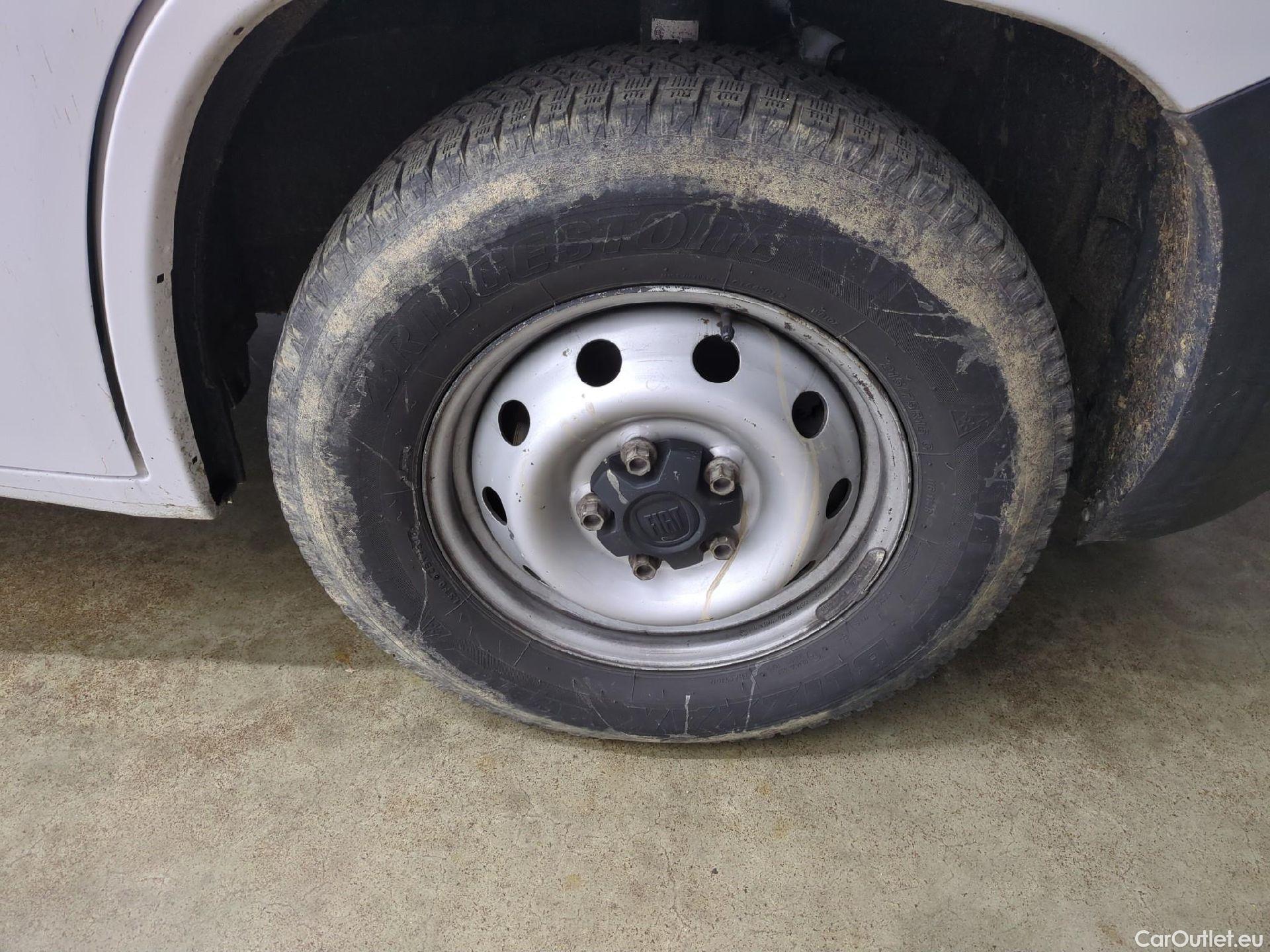  Fiat  Ducato FIAT  / 2014 / 4P / Fourgon tôlé 2.3 Mjet 140 Maxi 3.5 XL H2 Business #18