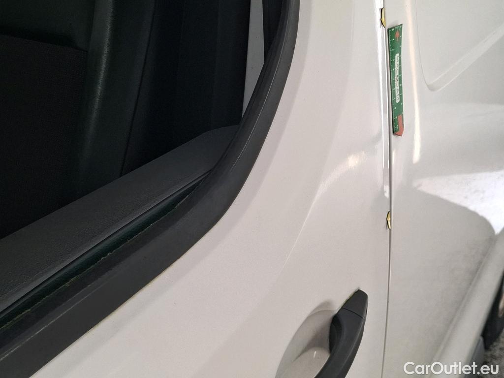  Citroen  Jumpy CITROEN  VU 4p Fourgon Taille M BlueHDi 120 S&S BVM6 Business #9