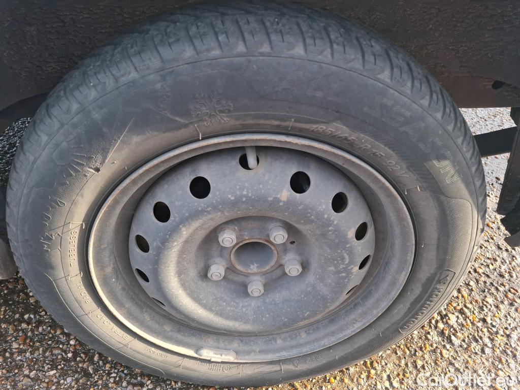  Nissan  NV200 NISSAN e  2009 4P Fourgon tole 40kWh 109ch Optima Electrique #67