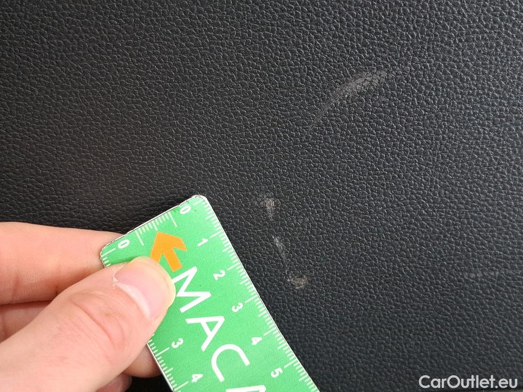  Renault  Clio  V Business Réversible 1.6 E-TECH Hybrid 140CV BVA6 E6d / TRANSFO VP/VF
 #22