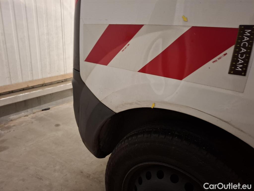  Renault  Kangoo  II Express Maxi Extra (Série Spéciale) 1.5 dCi 95CV BVM6 E6dT #48