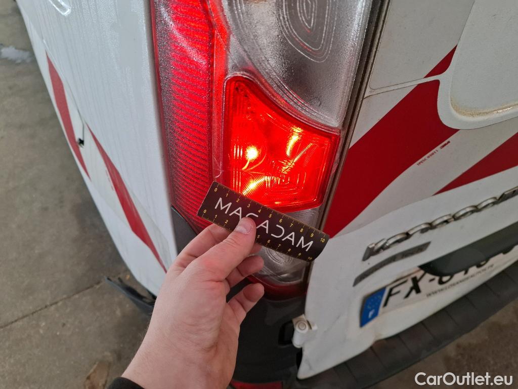  Renault  Kangoo  II Express Maxi Extra (Série Spéciale) 1.5 dCi 95CV BVM6 E6dT #92