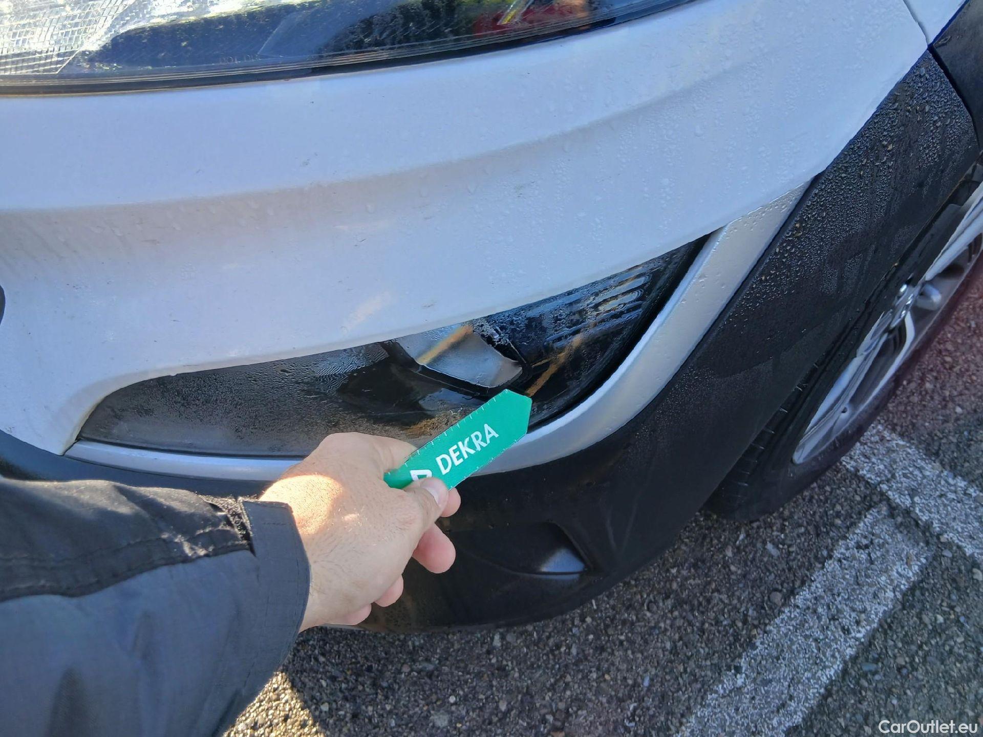  Hyundai  Konna HYUNDAI Kona / 2020 / 5P / todoterreno 1.6 GDI HEV Maxx DCT #6