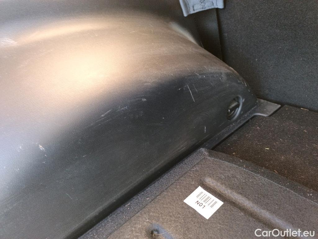  Hyundai   Ioniq HYUNDAI 5 / 2021 / 5P / todoterreno 77KWH 168KW Star RWD #14