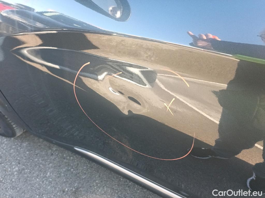  Hyundai  Konna HYUNDAI Kona / 2017 / 5P / todoterreno EV 100kW Klass 305km #2