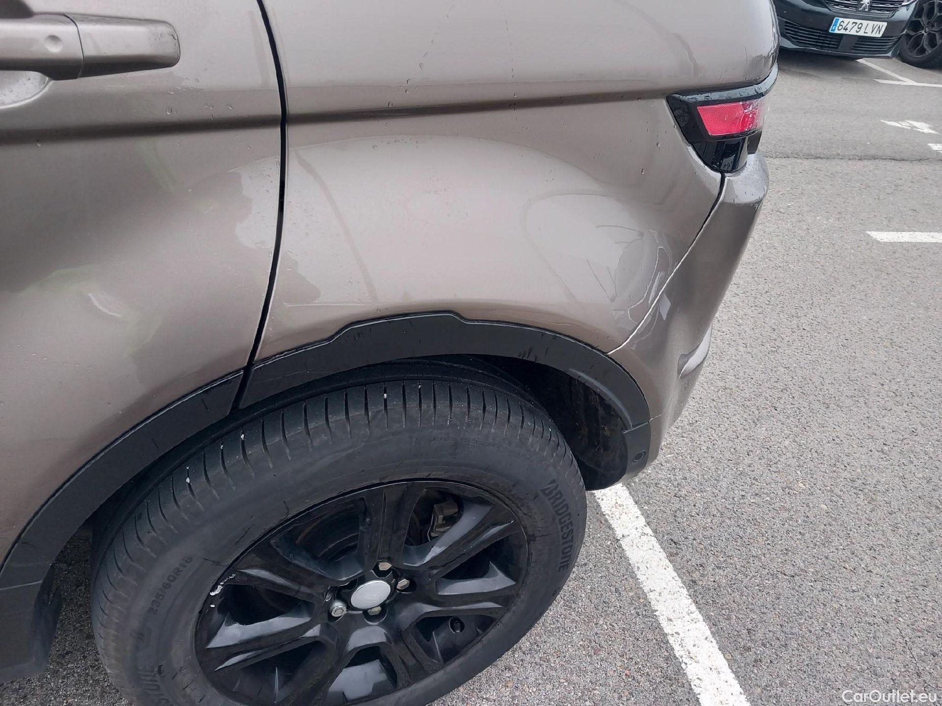  Land Rover  Range Rover LAND ROVER  Evoque / 2015 / 5P / todoterreno 2.0L TD4 Diesel 110kW 4x4 SE Dynamic #29