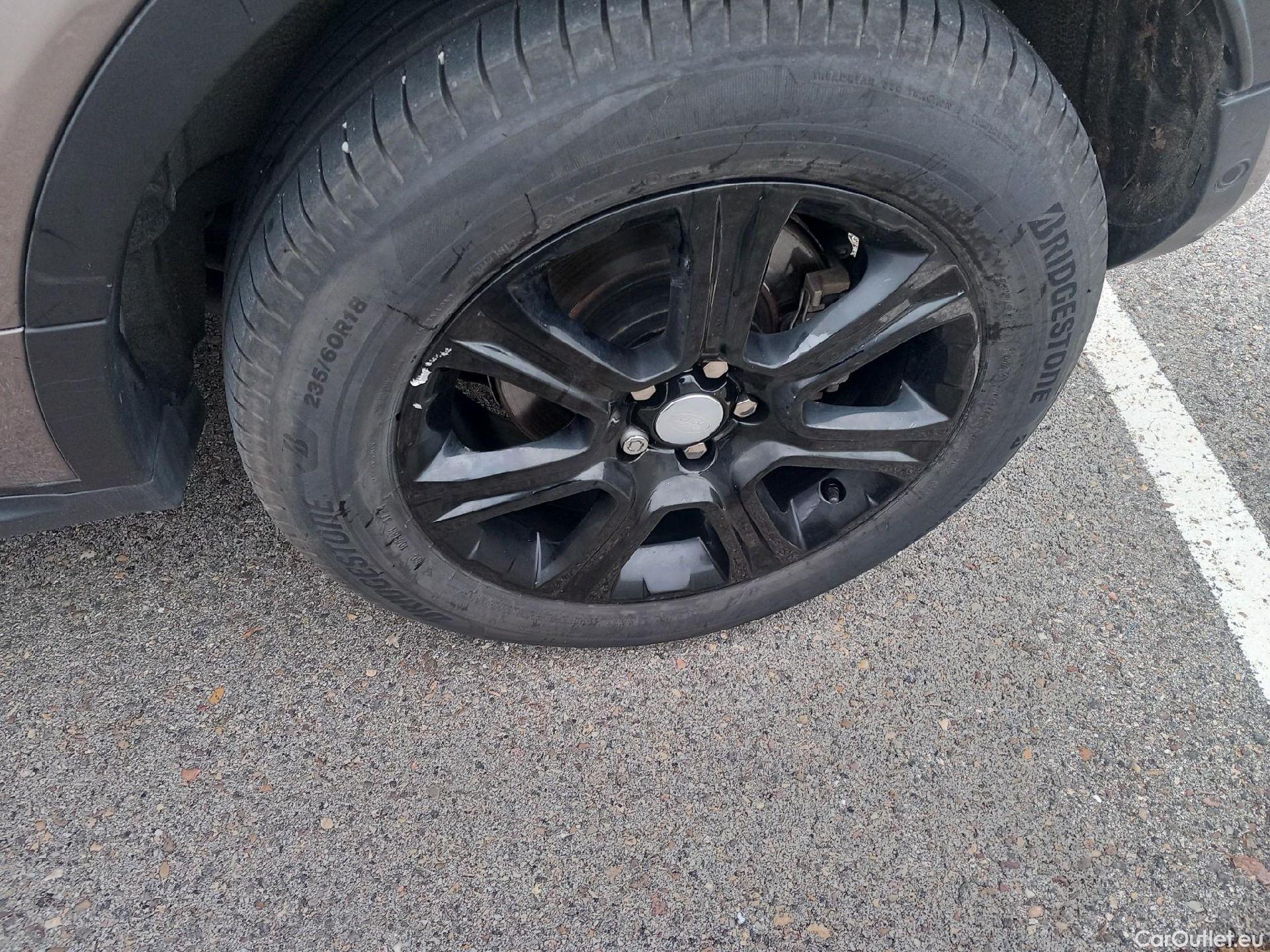  Land Rover  Range Rover LAND ROVER  Evoque / 2015 / 5P / todoterreno 2.0L TD4 Diesel 110kW 4x4 SE Dynamic #30