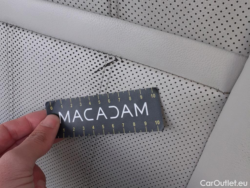  Land Rover  Range Rover LAND ROVER  Velar / 2017 / 5P / todoterreno 2.0 D180 132kW (180CV) S 4WD Auto #32